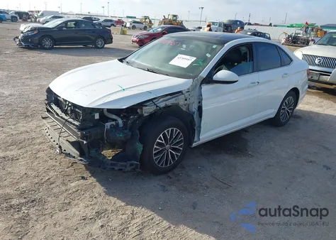 2019 Volkswagen Jetta 1.4T R-Line/1.4T S/1.4T Se z USA, uszkodzony, nr VIN 3VWC57BU7KM200426